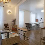 Spacious & Bright Cocoon