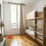 Spacious & Bright Cocoon